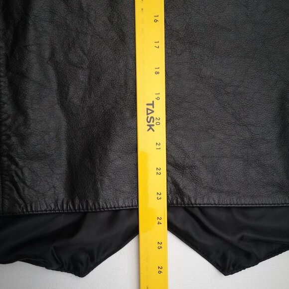 FMC by First Manufacturing Co. Inc. Men's Size 52 Black Lined Leather Vest - Picture 9 of 9